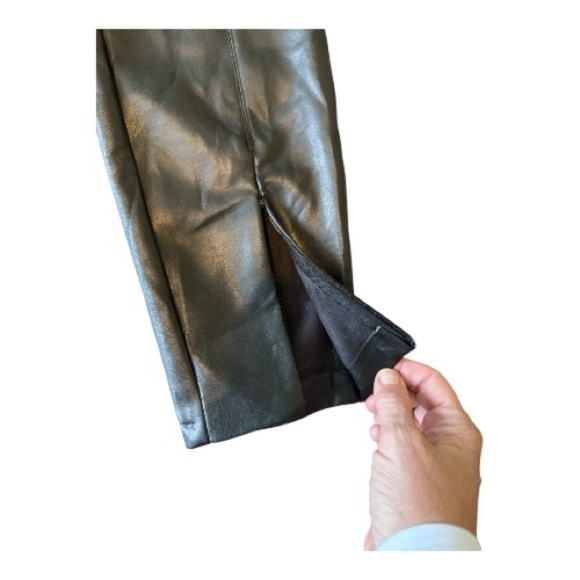 Zara Women’s Black Faux Leather Mid-Rise Side Zip Ankle Crop Leggings Size XL - Picture 6 of 9